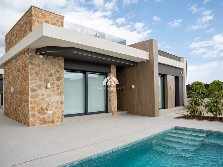 Villa for Sale in Ciudad Quesada Rojales - Ciudad Quesada, Alicante 1