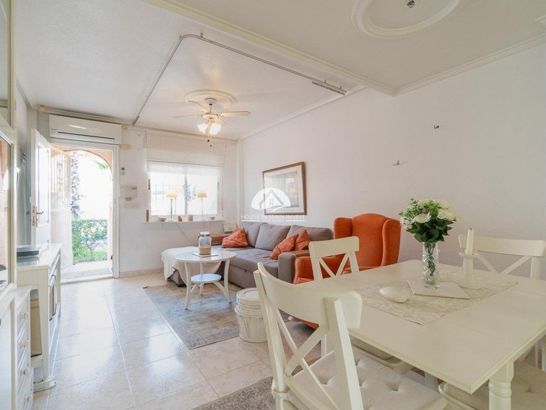 Town House for Sale in Playa Flamenca Orihuela Costa, Alicante 8