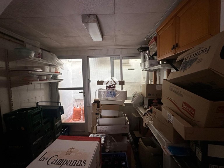 Commercial for Sale in Centro Torrevieja, Alicante 14