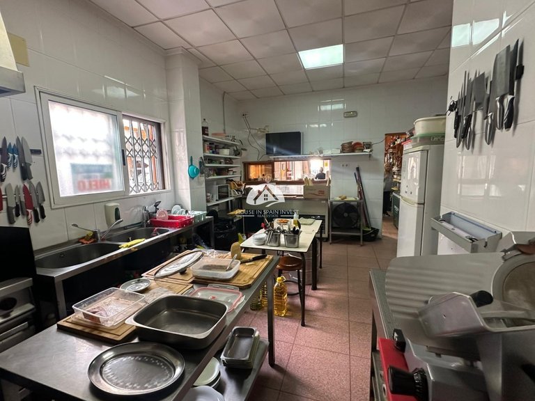 Commercial for Sale in Centro Torrevieja, Alicante 16