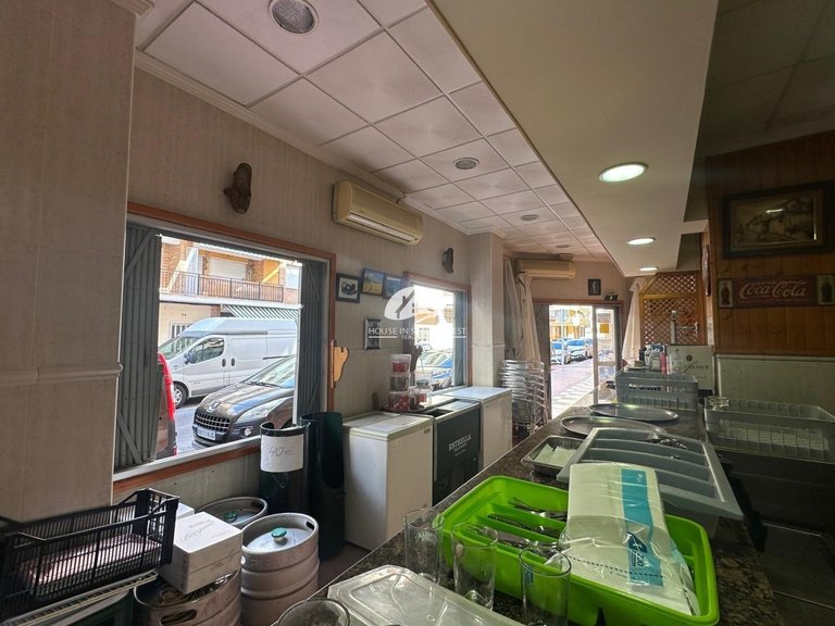 Commercial for Sale in Centro Torrevieja, Alicante 20