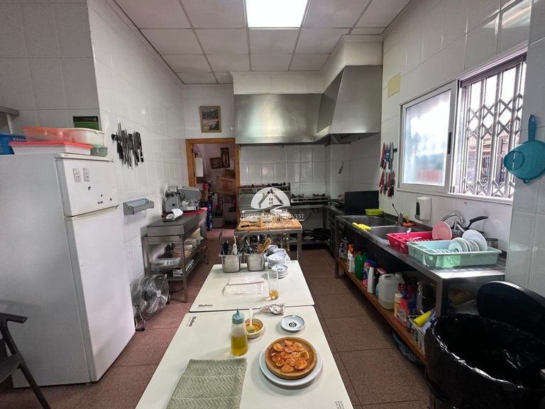 Commercial for Sale in Centro Torrevieja, Alicante 21