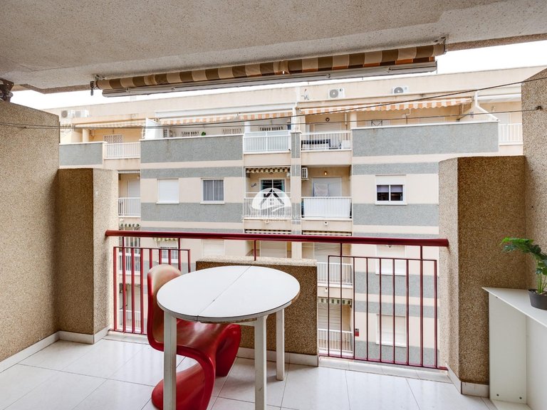 Apartment for Sale in Playa del Cura Torrevieja, Alicante 1