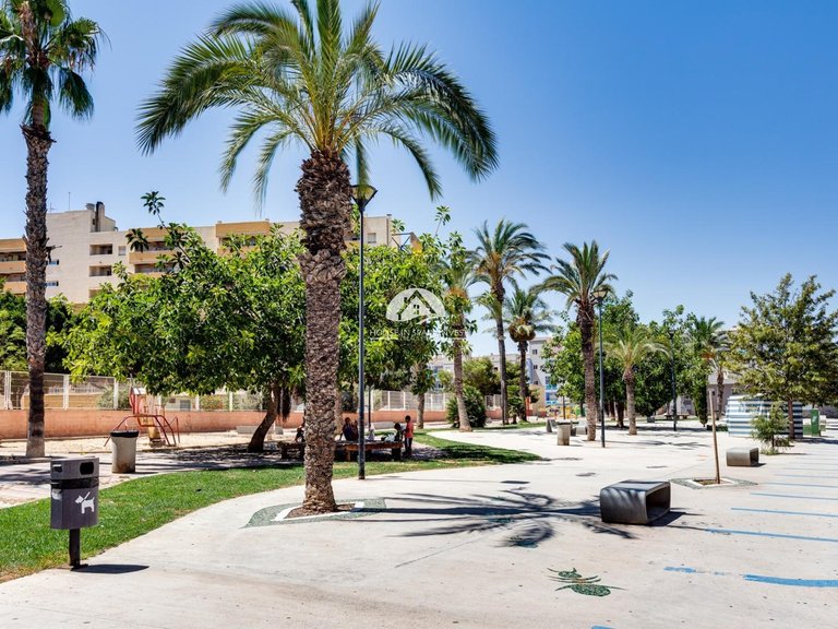 Apartment for Sale in Playa del Cura Torrevieja, Alicante 23