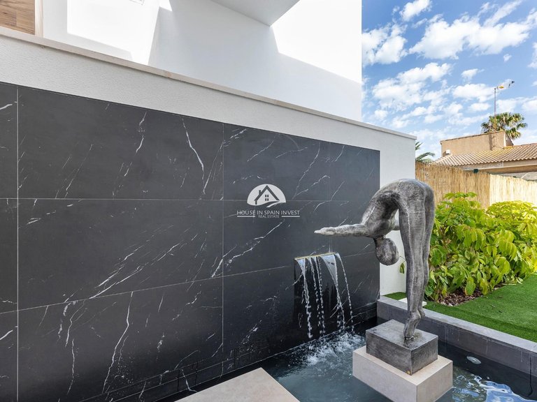 Villa for Sale in La Siesta - El Salado - Torreta Torrevieja, Alicante 26