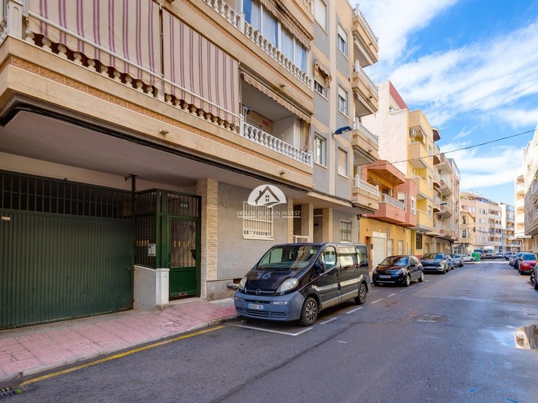 Apartment for Sale in Playa del Cura Torrevieja, Alicante 14