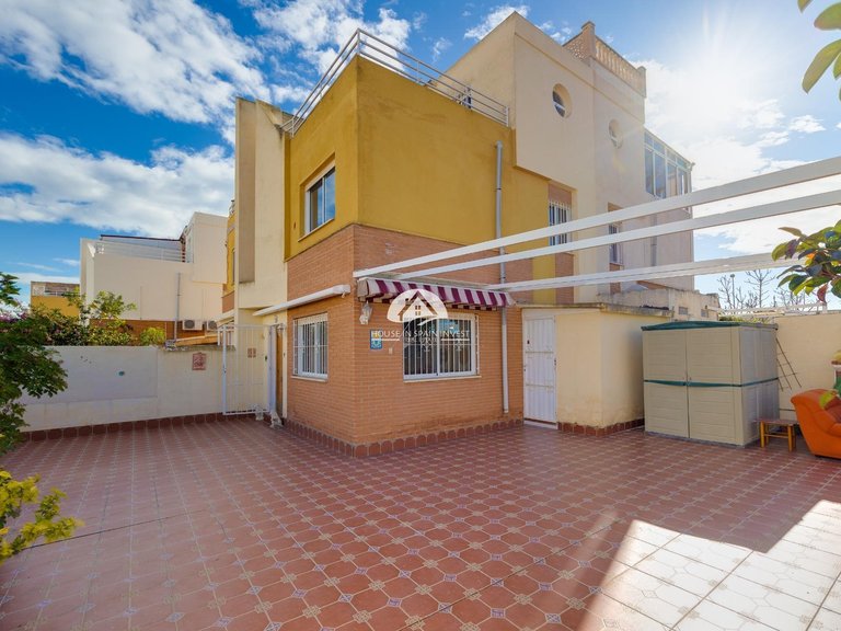 Villa for Sale in Los Altos Orihuela Costa, Alicante 1