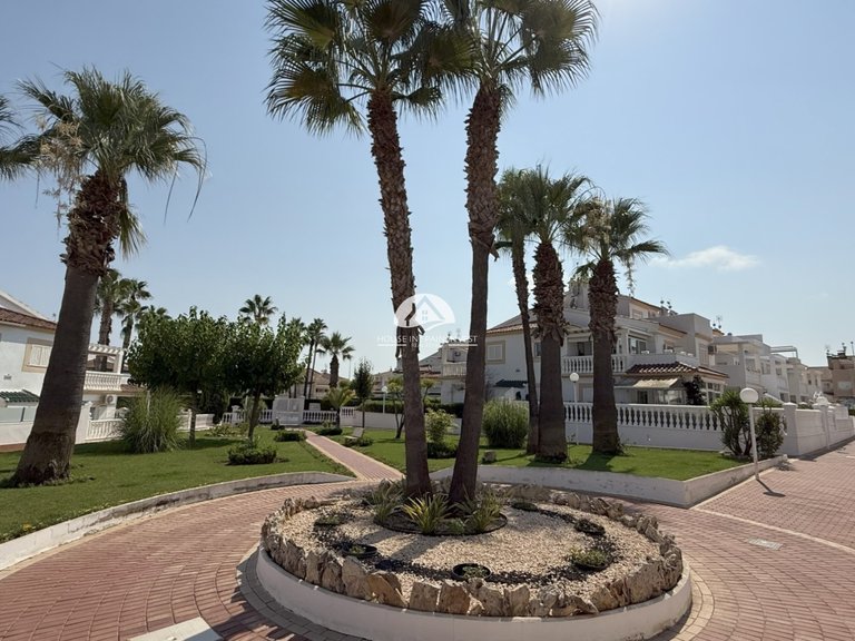 Apartment for Sale in La Zenia Orihuela Costa, Alicante 16