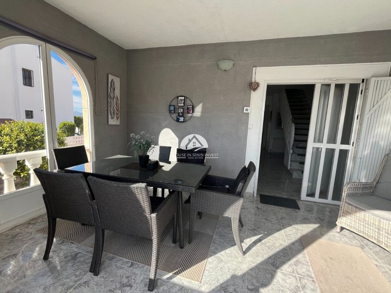 Villa for Sale in Monte Azul Benijofar, Alicante 8