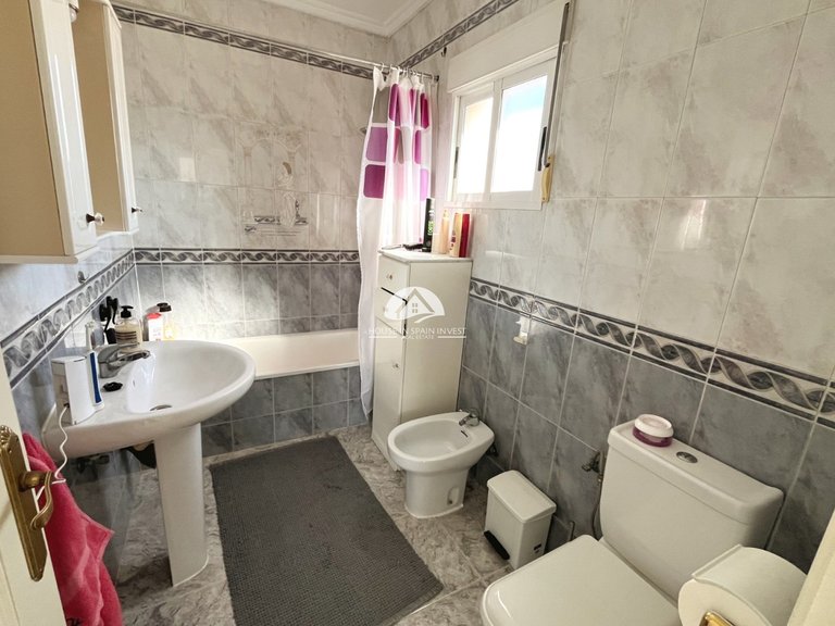 Villa for Sale in Monte Azul Benijofar, Alicante 17