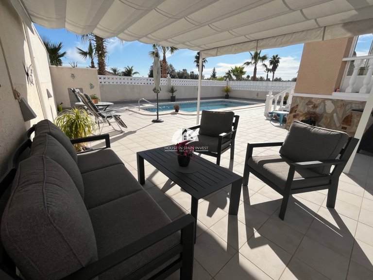 Villa for Sale in Monte Azul Benijofar, Alicante 42