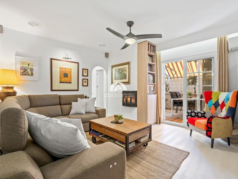 Apartment for Sale in Torrevieja Torrevieja, Alicante 1