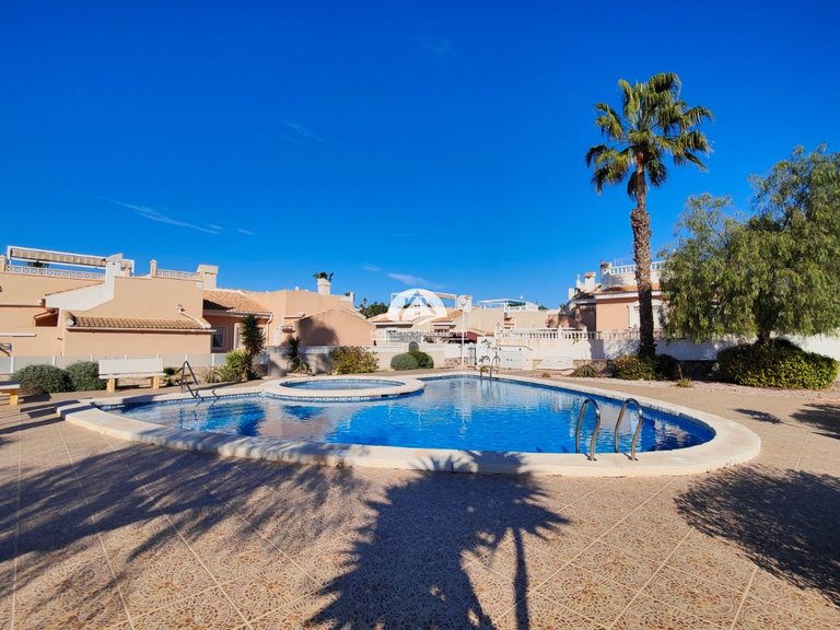 Villa for Sale in Rojales Rojales - Ciudad Quesada, Alicante 47