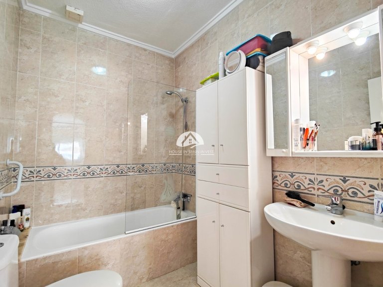 Villa for Sale in Rojales Rojales - Ciudad Quesada, Alicante 39
