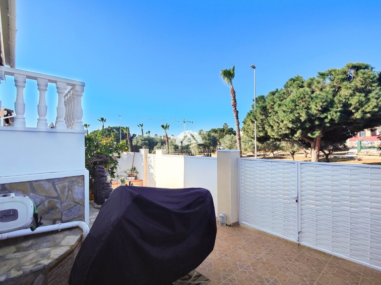 Villa for Sale in Rojales Rojales - Ciudad Quesada, Alicante 8