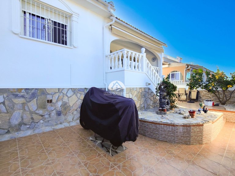 Villa for Sale in Rojales Rojales - Ciudad Quesada, Alicante 7
