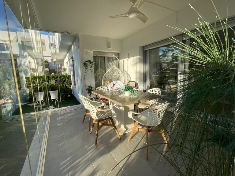 Apartment for Sale in Vistabella Vistabella Golf, Alicante 6