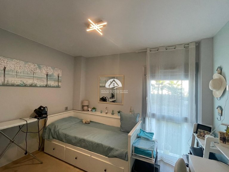 Apartment for Sale in Vistabella Vistabella Golf, Alicante 9