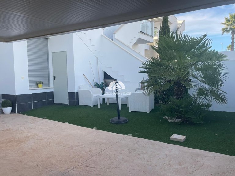 Apartment for Sale in Vistabella Vistabella Golf, Alicante 22