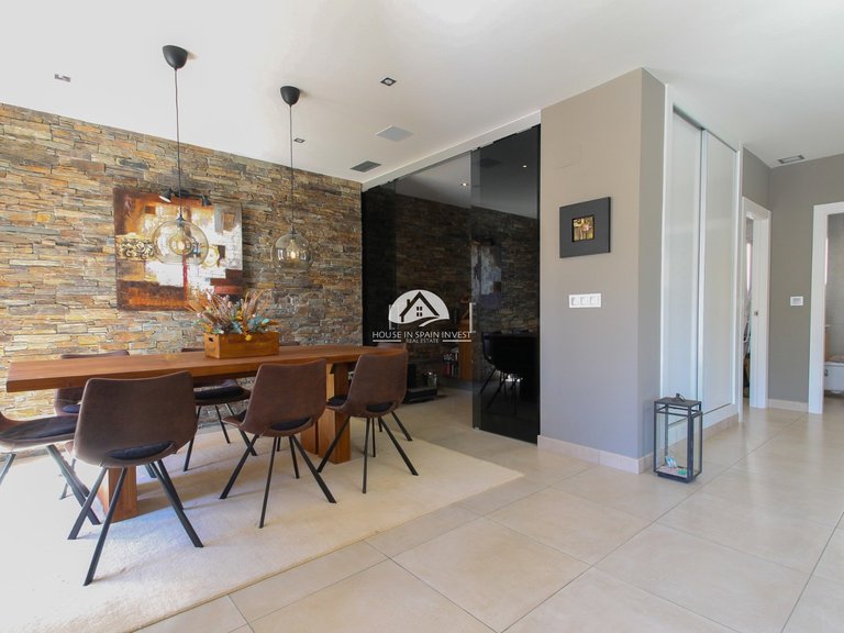 Villa for Sale in Aguas Nuevas - Sector 25 Torrevieja, Alicante 12