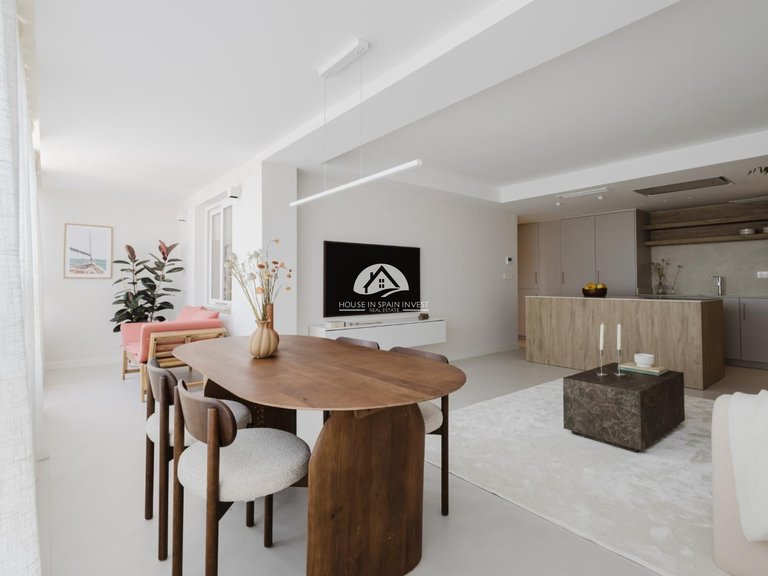 Apartment for Sale in El Acequión - Los Náufragos Torrevieja, Alicante 1