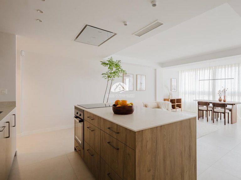 Apartment for Sale in El Acequión - Los Náufragos Torrevieja, Alicante 6