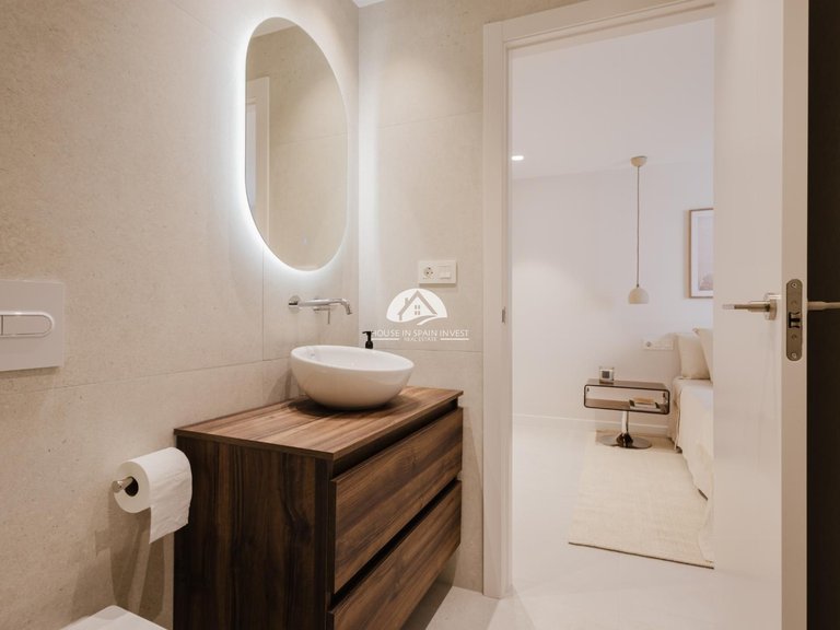 Apartment for Sale in El Acequión - Los Náufragos Torrevieja, Alicante 32