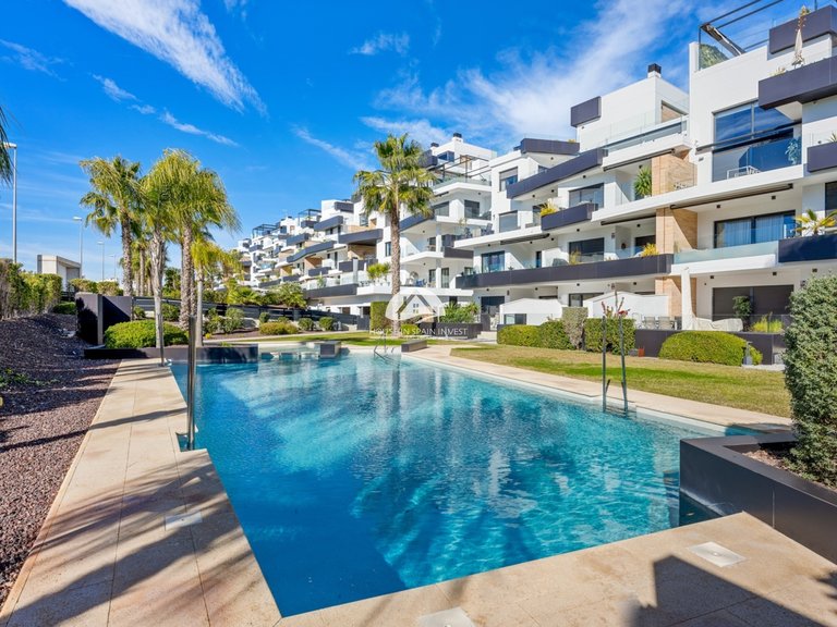 Apartment for Sale in Villamartín - Las Filipinas Orihuela Costa, Alicante 1