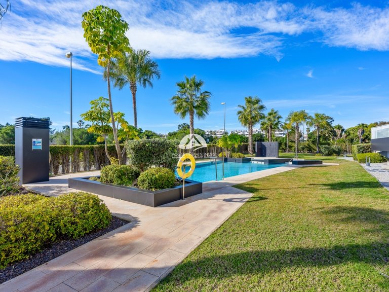 Apartment for Sale in Villamartín - Las Filipinas Orihuela Costa, Alicante 43