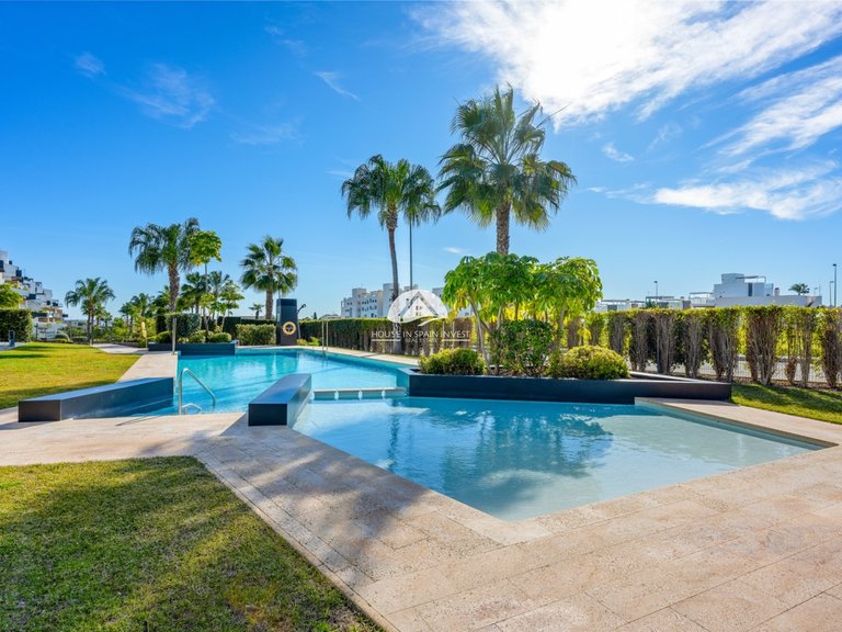 Apartment for Sale in Villamartín - Las Filipinas Orihuela Costa, Alicante 45