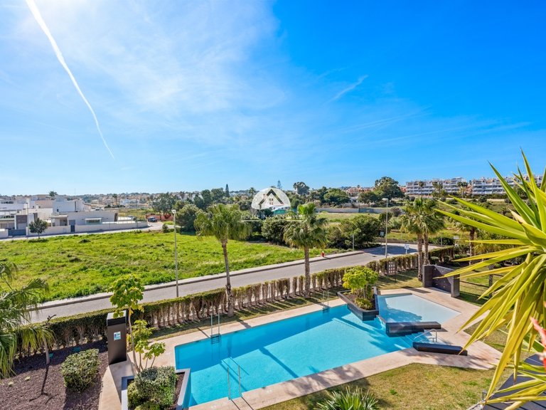 Apartment for Sale in Villamartín - Las Filipinas Orihuela Costa, Alicante 47