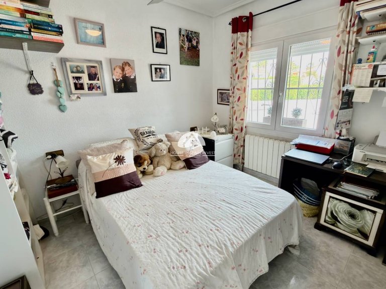 Villa for Sale in Ciudad Quesada Rojales - Ciudad Quesada, Alicante 11
