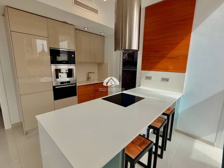 Villa for Sale in Ciudad Quesada Rojales - Ciudad Quesada, Alicante 6