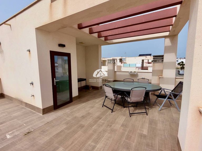 Villa for Sale in Ciudad Quesada Rojales - Ciudad Quesada, Alicante 17