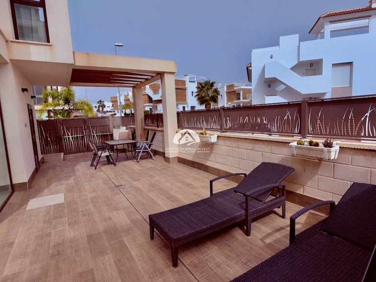 Villa for Sale in Ciudad Quesada Rojales - Ciudad Quesada, Alicante 24