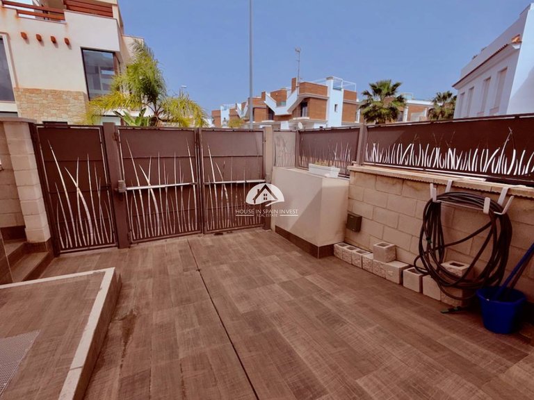 Villa for Sale in Ciudad Quesada Rojales - Ciudad Quesada, Alicante 25