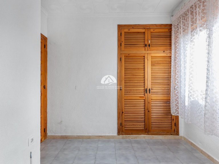 Villa for Sale in La Siesta - El Chaparral - San Luis Torrevieja, Alicante 32