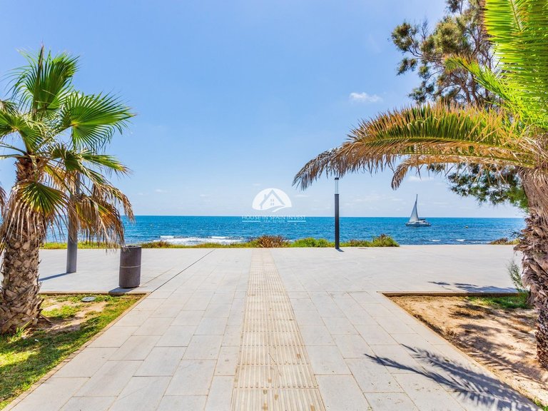 Penthouse for Sale in Los Angeles Torrevieja, Alicante 22