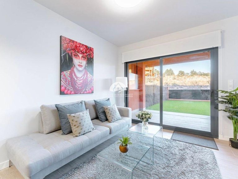 Apartment for Sale in Villamartín - Las Filipinas Orihuela Costa, Alicante 9