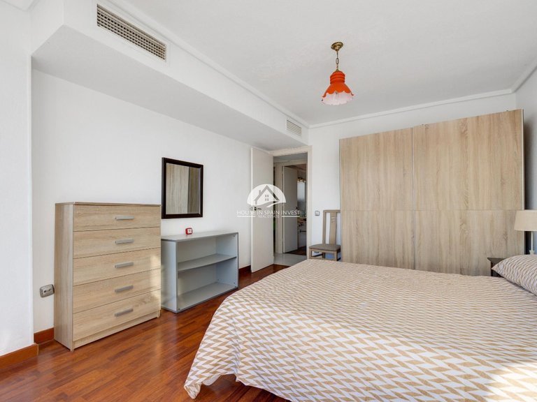 Apartment for Sale in Centro Torrevieja, Alicante 15