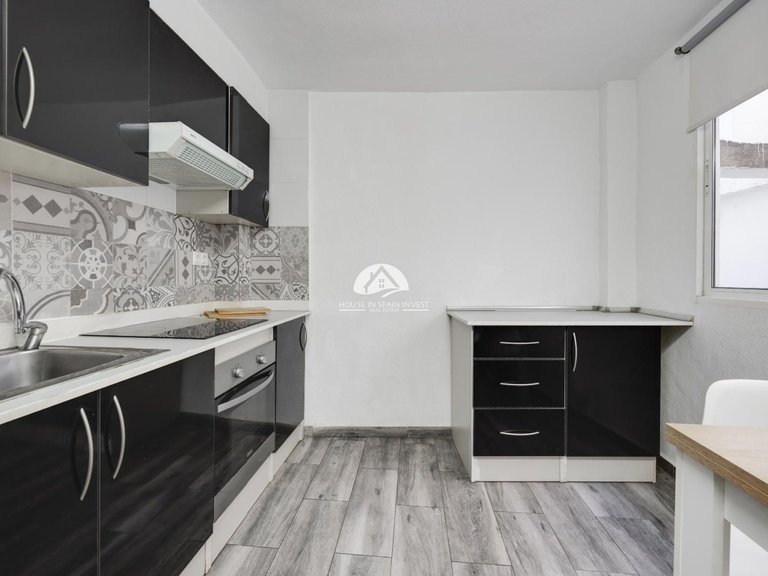 Apartment for Sale in Centro Torrevieja, Alicante 30