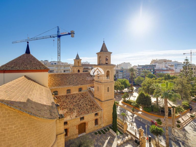 Apartment for Sale in Centro Torrevieja, Alicante 32