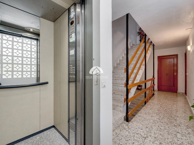 Apartment for Sale in Centro Torrevieja, Alicante 35