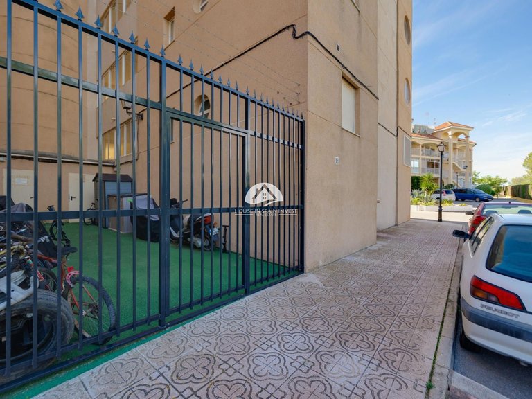 Apartment for Sale in La Siesta - El Chaparral - San Luis Torrevieja, Alicante 42