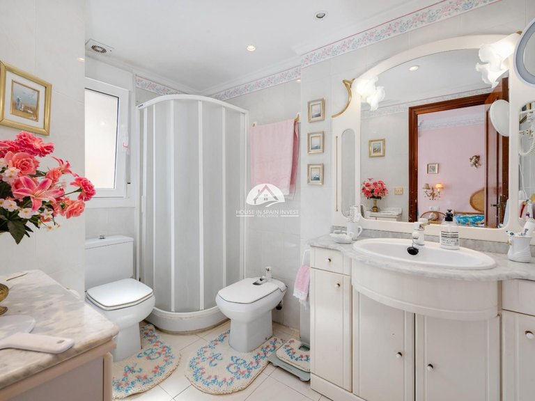 Apartment for Sale in La Mata Torrevieja, Alicante 15