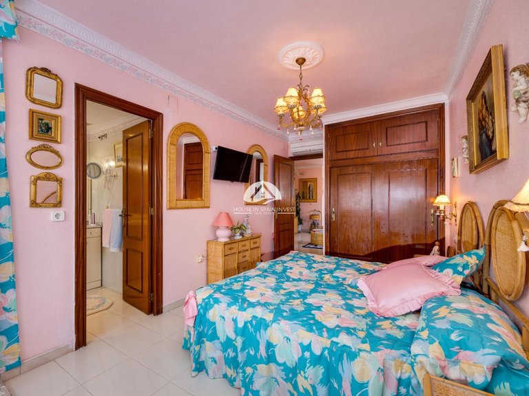 Apartment for Sale in La Mata Torrevieja, Alicante 20