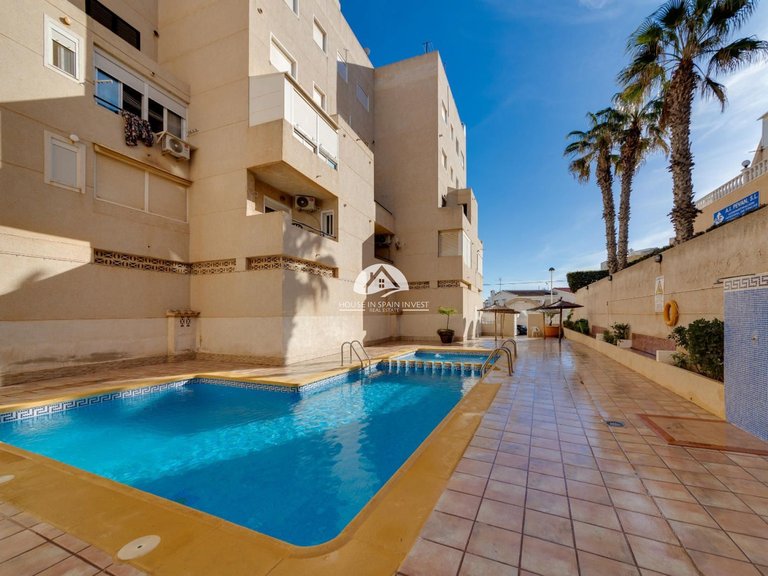 Apartment for Sale in La Mata Torrevieja, Alicante 28