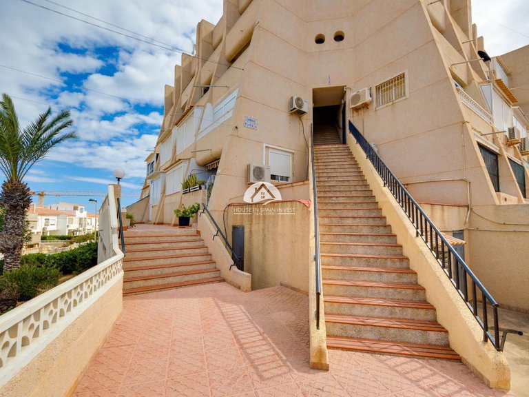 Apartment for Sale in La Mata Torrevieja, Alicante 30