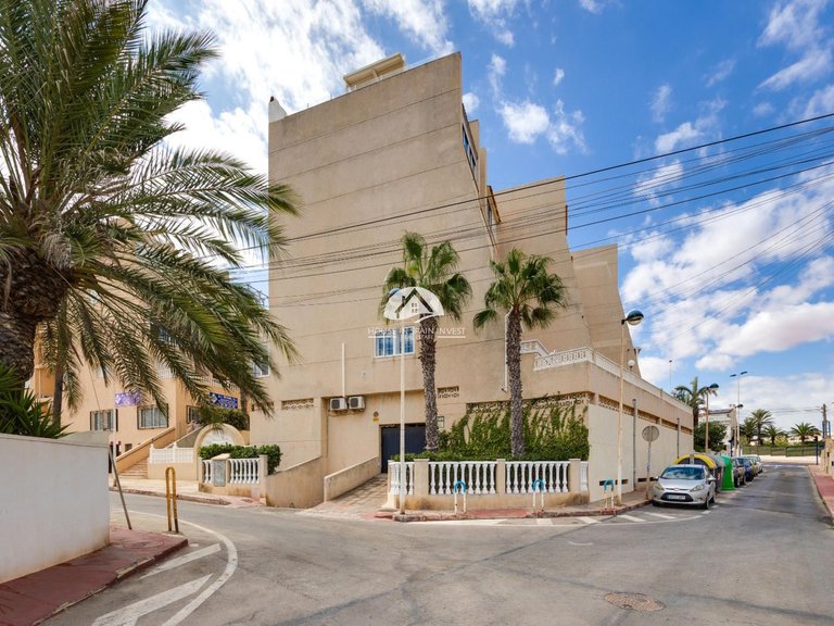 Apartment for Sale in La Mata Torrevieja, Alicante 31