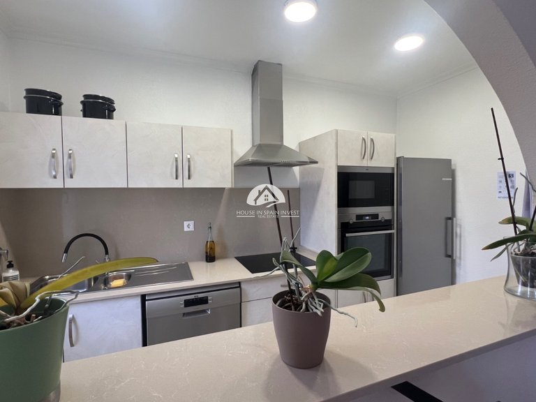 Villa for Sale in Ciudad Quesada Rojales - Ciudad Quesada, Alicante 4